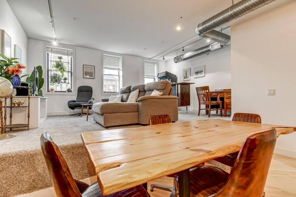 Lovely 2-Bedroom Unit In Springfield Bagian luar foto