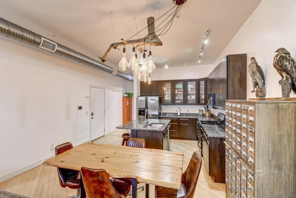 Lovely 2-Bedroom Unit In Springfield Bagian luar foto